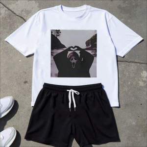 Conjunto de Camiseta y Pantalones Cortos de Verano para Hombre, de Dos Piezas, Manga Corta, Informal, para Clima Cálido, Fabricante de Ropa Personalizada al por Mayor - Product Image 1