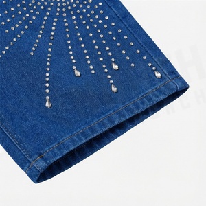 Jeans courts de bonne qualité pour hommes, en coton, coupe droite, décontractés, avec strass, denim, streetwear d'été, couleur personnalisée, vêtements tendance - Product Image 6