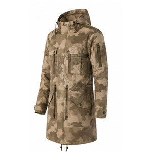 Manteau élégant pour défilé, offrant une coupe confortable, fabriqué avec des matériaux de qualité supérieure et une finition lisse. - Product Image 2