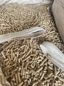 Pellets de Madera OEM |   Pellets de Madera Ecológicos para Calefacción Industrial y Doméstica - Energía de Biomasa Sostenible para Calefacción y Energía - Product Image 4