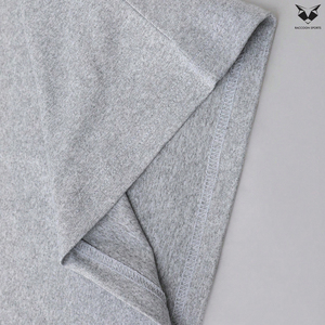 T-shirt décontracté à manches longues et col rond pour homme, couleur unie, design simple, tissu premium tendance - Product Image 4