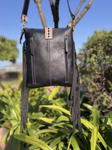 Fashionable 2026 Hand Tooled Carving Handbag Real Cowhide Leather <b>Fringe</b> Bohemian Bags Hot Selling Bags for Women - Product Image 3