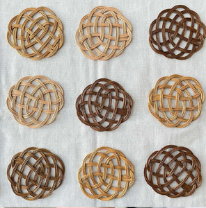Natural woven rattan <b>drink</b> <b>coaster</b> set with hexagonal mesh patterns alongside a matching openwork holder, at wholesale prices. - Product Image 5