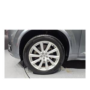 Volvo XC90 D5 Inscription Diésel Automático 2017, 138.140 km, Volante a la Izquierda, Asientos de Cuero, Norma de Emisiones Euro V, Cámara Trasera - Product Image 5