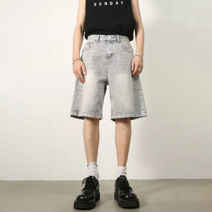 Pantalones cortos de mezclilla para hombre, estilo urbano casual, tipo skater, con lavado desgastado y efecto descolorido, de pierna ancha, holgados, de diseñador - Product Image 1