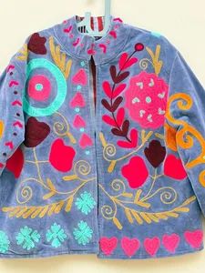 Chaqueta de Terciopelo Azul Rey Hecha a Mano para Mujer, Elegante, con Cuello Mao Abierto por Delante, Lujosa, de Manga Larga, Abrigo de Invierno - Product Image 3