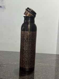 Botella de agua de cobre hecha a mano, hermosa botella de agua con pintura floral a mano en color espuma marina, increíble. - Product Image 2