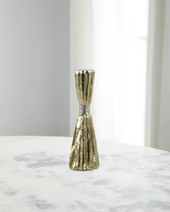 Candelabro de Metal Hecho a Mano, Estilo Artístico Contemporáneo de Lujo, Candelabro Decorativo de Hierro Negro de Lujo para Recepción de Hotel - Product Image 1