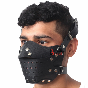 Máscara Facial Transpirable de Cuero Vacuno Genuino con Diseño de Tachuelas para Escenas BDSM - Product Image 2