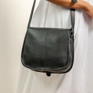 High Quality Luxury Designer Ladies Genuine Leather Hand Bag With Adjustable <b>Strap</b> Elegant Women <b>Shoulder</b> Sling Bag - Product Image 4