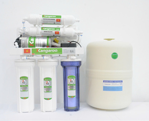 Purificador de agua por ósmosis inversa de 7 etapas sin soporte para filtrar agua potable. Hecho en Vietnam. - Product Image 1