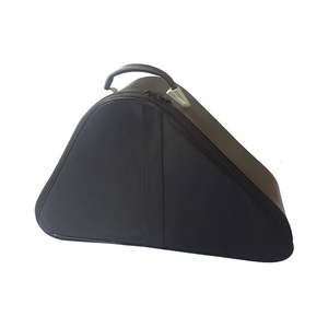 Étui universel pour chapeau de chevalier templier en cuir noir avec broderie personnalisée, étui de protection et de transport haut de gamme - Product Image 1