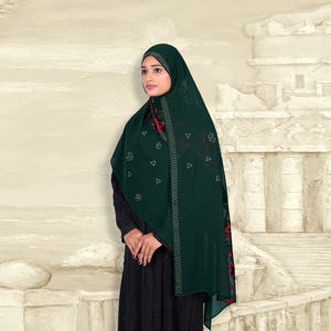 Hiyab Modesto Georgette con Detalle de Diamantes en Terciopelo, Elegante Pañuelo Islámico para la Cabeza, Prenda Premium para Oración para Mujeres - Product Image 2