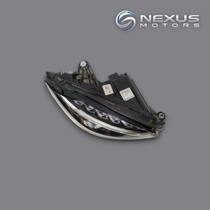 ไฟหน้ามือสองสำหรับรถยนต์ C-class ด้านขวา รุ่น A2059063803 - Product Image 4
