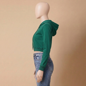 Haut court à capuche oversize pour femme, coupe épaules tombantes, respirant, imprimé, avec logo brodé sur le devant, style streetwear, hiver, 100% coton, tendance - Product Image 2