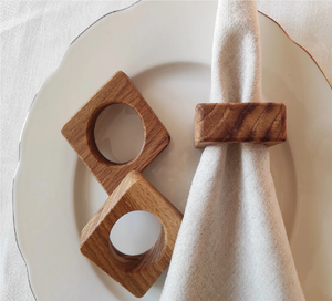 Anneaux de serviette en bois de luxe écologiques, design moderne, taille et forme personnalisables pour la maison et les mariages - Product Image 1