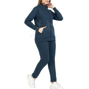 Survêtement de sport haut de gamme avec tissu respirant, coupe confortable et design anti-humidité pour l'entraînement - Product Image 3