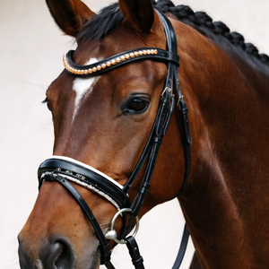 Bridon de cheval en cuir véritable de haute qualité avec cristaux or rose sur le nezier pour l'équitation - Product Image 1