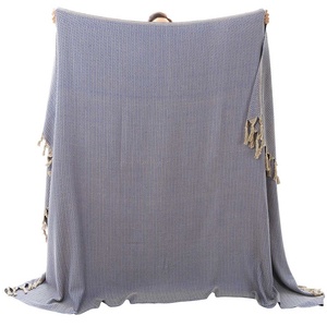Manta Jacquard Personalizada al por Mayor para Sofá, Cama o Sillón, Suave y Cálida, 100% Algodón Turco, Ecológica, Decoración de Hogar de Lujo, para Viajes - Product Image 1