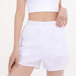 Conjunto de yoga de 2 piezas para mujer, venta al por mayor OEM, conjunto de sujetador y pantalones cortos de cintura alta. - Product Image 6