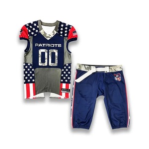 Ensemble d'uniformes de football américain patriotiques personnalisés, rouge, blanc, bleu, étoiles, rayures, camouflage, maillot, pantalon, OEM, ODM - Product Image 1