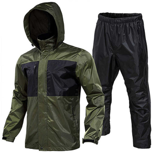 Conjunto de Ropa de Trabajo Unisex con Capucha, Impermeable, Transpirable y de Alta Visibilidad, Chaqueta de Manga Larga y Pantalones Cómodos, en Color Negro y Nylon - Product Image 5