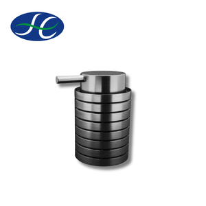 ชุดอุปกรณ์ห้องน้ำพลาสติกสีทอง ขวดโลชั่นทรงกระบอกสีเงินขัดเงา - Product Image 1