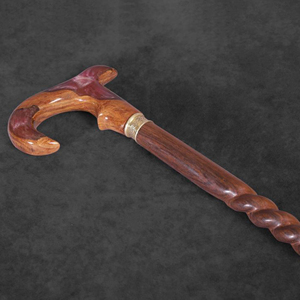 Fournisseur de bâtons de randonnée traditionnels en bois, canne de marche en bois massif pour un confort quotidien, aventure en plein air, bâton de marche en bois - Product Image 5