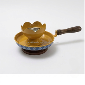 Brûleur d'encens en métal fait main en forme de lotus, porte-encens Dhuna Loban avec poignée en bois, bordure Hamsa, encensoir à charbon, vente en gros - Product Image 4