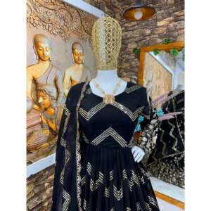 Belle robe et pantalon Anarkali avec Dupatta robes de soirée élégantes - Product Image 5