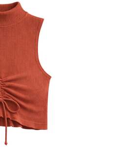 Top Corto Personalizado Color Naranja Quemado, Cuello Alto Acanalado, Sin Mangas, con Cordón Ajustable, Fruncido en la Parte Delantera, Corte Ajustado para Mujer - Product Image 3