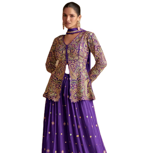 ชุดเลเฮนกาโชลีสีม่วงแบบดั้งเดิมของอินเดีย ดีไซน์เนอร์ออกแบบ ตัดเย็บอย่างประณีต สำหรับงานแต่งงาน งานเลี้ยง ชุดผ้าชีฟองทรงเข้ารูป ขายดีที่สุด - Product Image 1