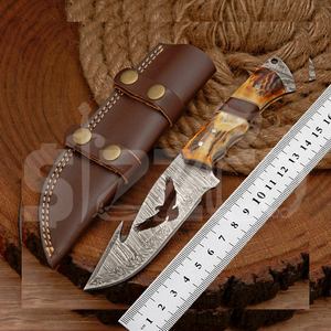 มีดล่าสัตว์เหล็กดามัสกัสแบบ OEM พร้อมด้ามเขาสัตว์  ใบมีดคงที่ สำหรับตั้งแคมป์ กิจกรรมกลางแจ้ง และพกพาประจำวัน พร้อมปลอกหนัง - Product Image 6