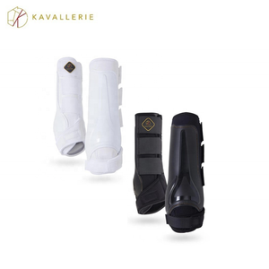 Fournir à votre cheval des bottes de confort rembourrées de protection - Product Image 1