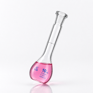 Flacon volumétrique PrecisionPro 10 ml avec bouchon en verre interchangeable, verrerie de laboratoire en borosilicate résistant à la chaleur - Product Image 1