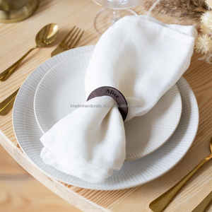 Servilleteros de madera de alta calidad añaden encanto a su tablescape para reuniones, uso diario o comidas de celebración festiva. - Product Image 5