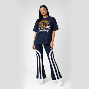 Conjunto de Camiseta Gráfica Unisex y Pantalones Anchos, Camiseta Oversize con Pantalones Anchos Estampados, Ropa Urbana de 2 Piezas - Product Image 5