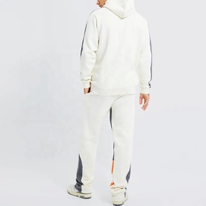 2025 <b>Blank</b> Light <b>Weight</b> Polyester Tracksuit Set for Men Full Customization Wholesale Windbreaker Tracksuit - Product Image 3