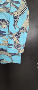 Conjunto de Pijama Elegante de Algodón Tejido con Estampado de Gatos Azules Serenos, Ropa de Dormir Transpirable de Primera Calidad, Camisa con Botones - Product Image 2