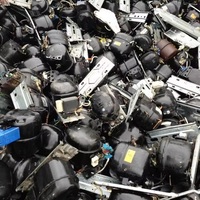 Vente en gros de compresseurs de réfrigérateur électroniques propres de haute qualité, rebuts avec 99,99 % de cuivre, origine HMS, emballage en vrac