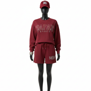 Ensemble sweat-shirt et short pour femme 100% coton, haute qualité, molleton de coton 300 GSM, coupe confortable, couleur unie, logo en strass - Product Image 1