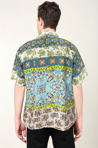 Camisa elegante para hombre, multicolor, de poliéster, con estampado floral, corte regular, con cuello y mangas cortas, para uso casual. - Product Image 4