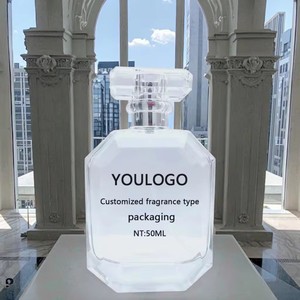 Parfum de Luxe pour Homme en Promotion, Format Standard 100ml, Parfum Épicé et Envoûtant, Longue Durée, Vaporisateur Classique, OEM/ODM, Marque Privée, Chine - Product Image 6