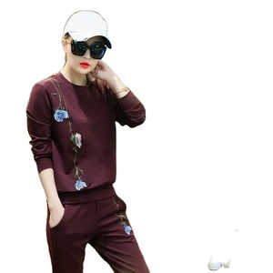 Ensembles à capuche 2021 pour femmes Maternité Survêtement de gymnastique écologique pour l'hiver Ensemble de survêtement de jogging - Product Image 1