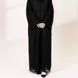 Robe Abaya Premium pour Femme en Satin à Carreaux, Design Modeste Musulman, Respirante, Écologique, avec Hijab Assorti, Emballage Prêt à la Vente - Product Image 5