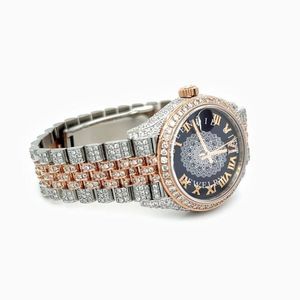 Splendide Montre Homme Diamantée Analogique à Quartz de Luxe avec Moissanite, Boîtier Argenté, Chiffres Romains, Verre Saphir, Mouvement ETA, Étanche - Product Image 6