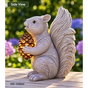 Decoración de Jardín: Ardilla en Color Gris - Product Image 4
