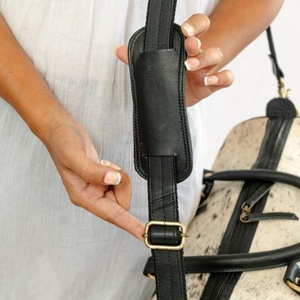 กระเป๋าเดินทางหนังวัววินเทจสำหรับผู้ชายและผู้หญิง - Product Image 2