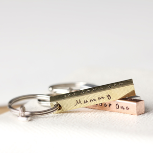 Llavero Personalizado de Metal con Barra Grabada, Anillo para Llaves con Logotipo para Eventos Promocionales, Recuerdos y Uso Diario - Product Image 4