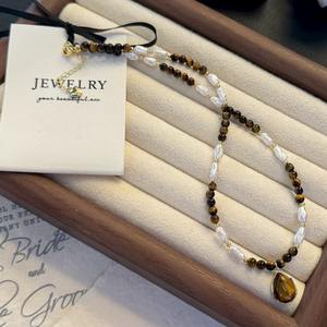 Collar de Perlas de Agua Dulce de Verano con Flor de Concha, Cadena de Clavícula con Cuentas Versátil y Moderna, Accesorios de Moda - Product Image 2